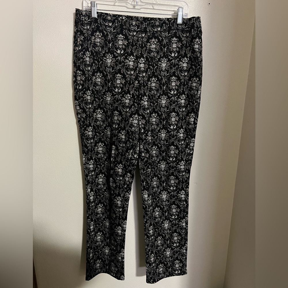 ISAAC MIZRAHI Classic Floral Paisley Printed Dress Pants Black Grey Women's 12